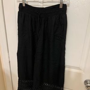 Wide leg crop pants